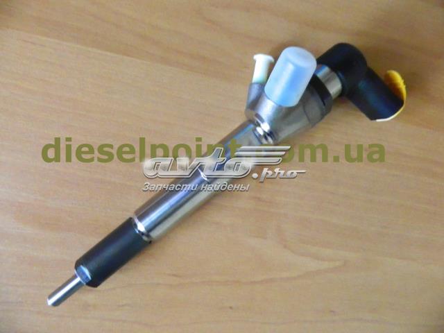 Форсунка дизельна в зборі, розпилювач + тримач 8200903034 RENAULT