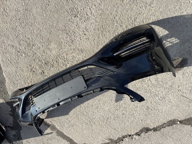 Бампер передній в зборі A22288002479999 MERCEDES