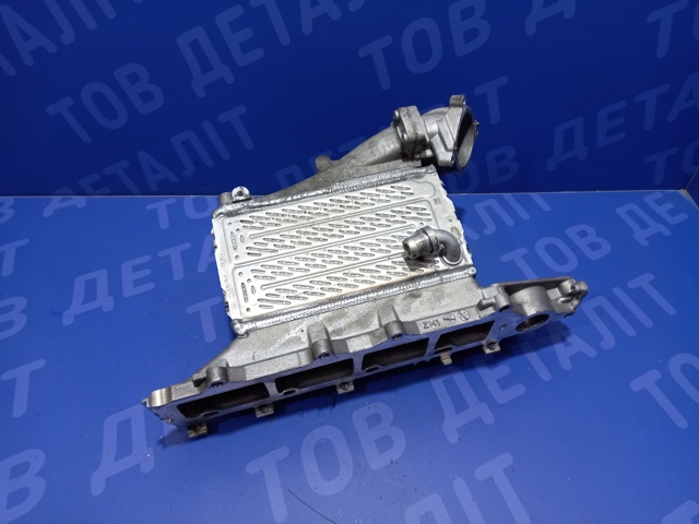 Колектор впускний 03N129711C VAG