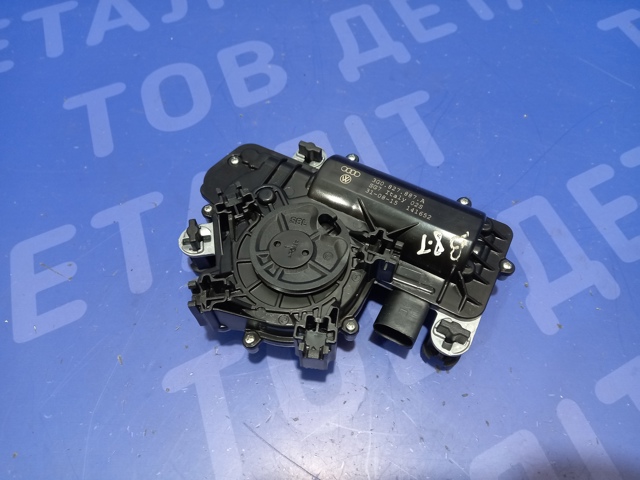 Мотор-привід відкр/закр. замка багажника/двері 3/5-ї 3G0827887B VAG