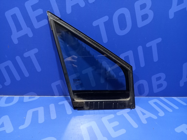 Скло-кватирка дверей, передніх, правих 61011AN10A SUBARU