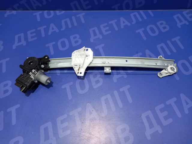 Механізм склопідіймача двері передньої, правої 61041AN00A SUBARU