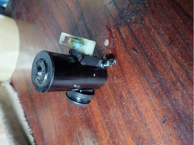 Насос омивача MR339063 MITSUBISHI