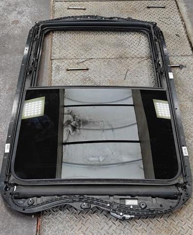 Панель люка 95B877941A PORSCHE