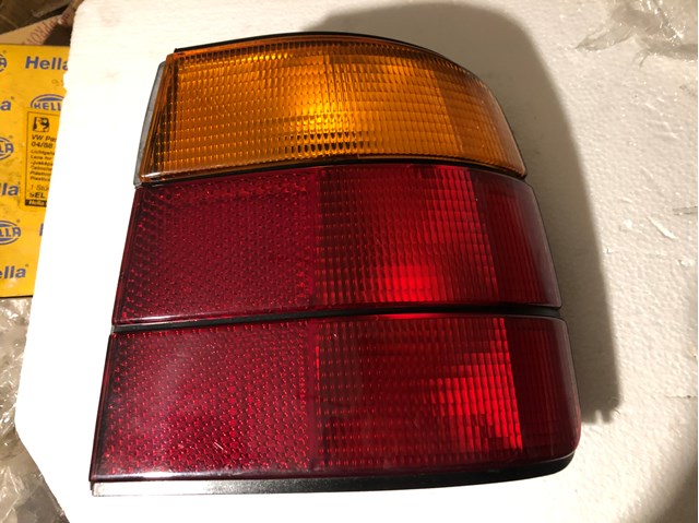 Стоп задній 63211384010 BMW