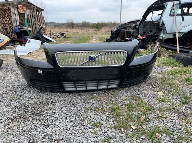 Бампер передній 30657005 VOLVO