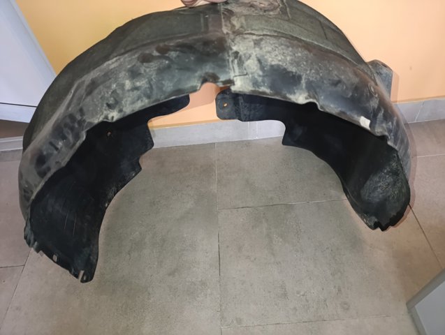 149261300 Tesla