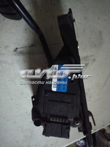Педаль акселератора 8200700390 RENAULT