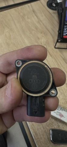 Датчик положення дросельної заслінки 07L907386 VAG