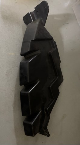 Напрямна переднього бампера, права 68226544AB MARKET (OEM)