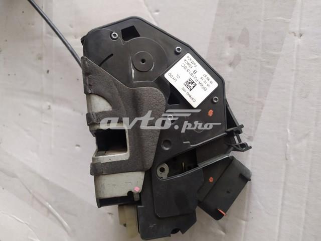 Замок водійських дверей 2070982 FORD
