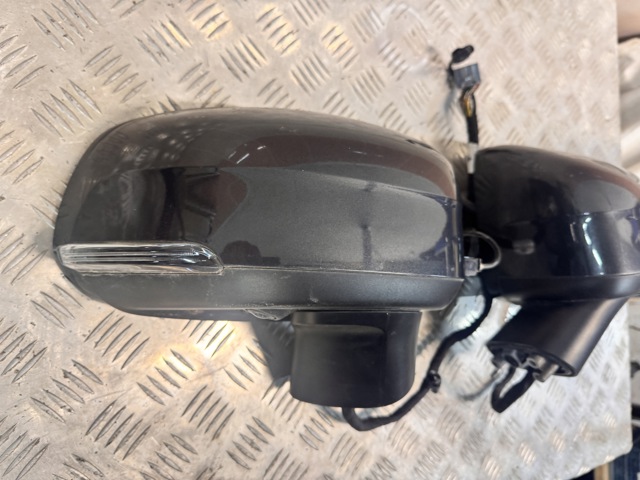 Праве бокове дзеркало 31385658 VOLVO