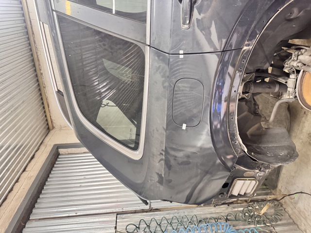 Бічна частина задні праві 31416318 VOLVO