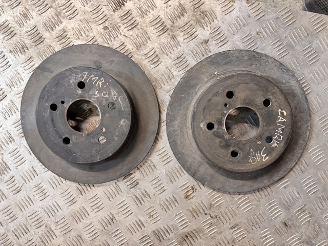 Диск гальмівний задній 4243106180 TOYOTA