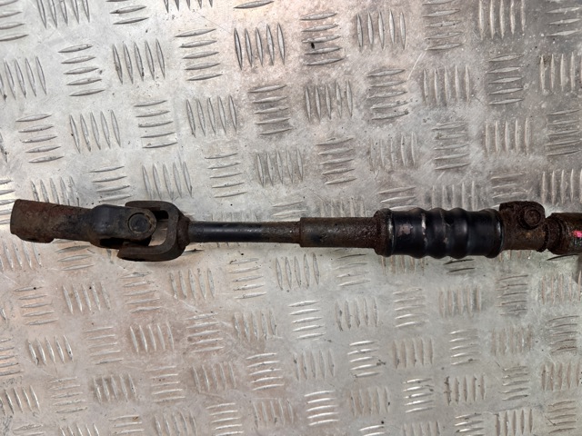 Вал рульової колонки, нижній 4520360181 TOYOTA