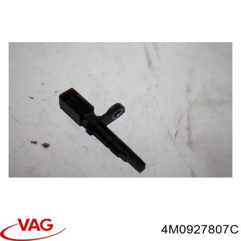 Датчик АБС (ABS) задній 4M0927807C VAG