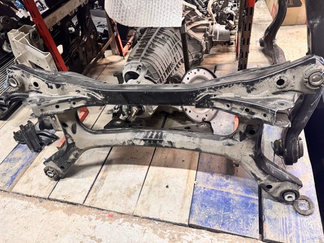 Підвіска задня 5120606130 TOYOTA