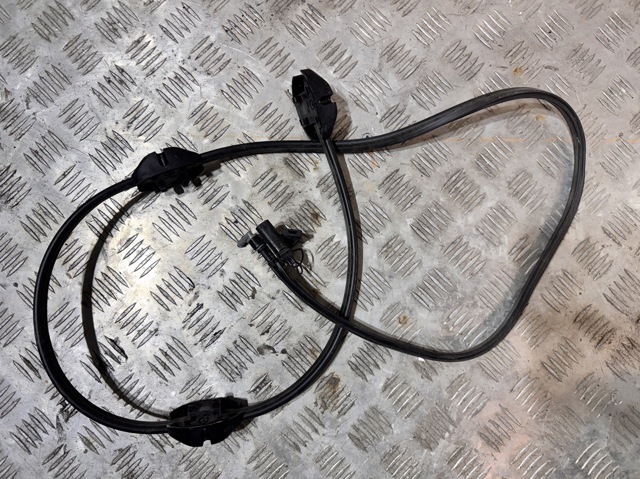 Сопло омивача лобового скла 61667434864 BMW