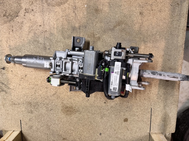 Колонка рульова 80A419502AG VAG