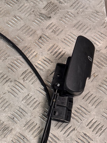 Ручка відкривання капота 8W1823533C VAG