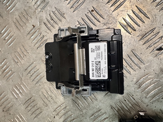 Камера заднього виду 8W6907217E VAG