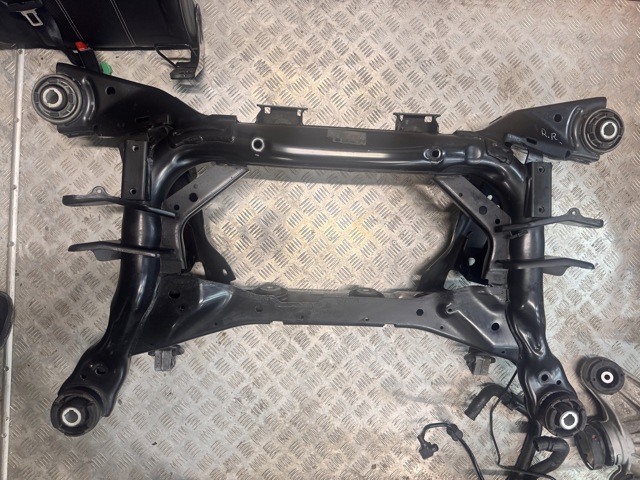 Механізм управління задньої осі LR107816 LAND ROVER