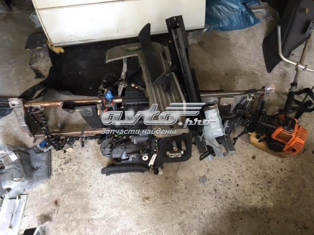 Кришка двигуна декоративна MLY000010 LAND ROVER