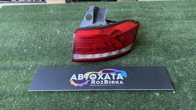Фара задня права зовнішня 3G9945096B VAG