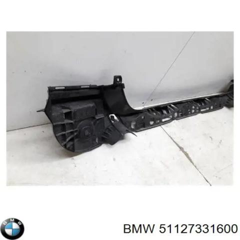 Кронштейн бампера заднього, центральний 51127331600 BMW