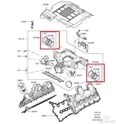 Патрубок повітряний LR043614 LAND ROVER