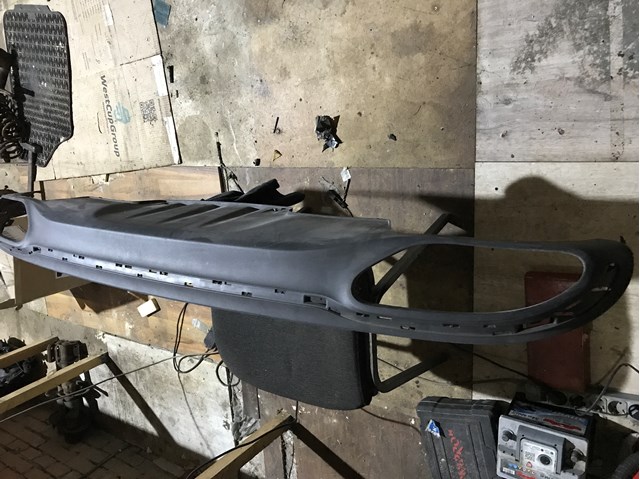 Накладка бампера заднього 2138852125 MERCEDES