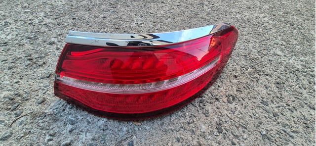 Ліхтар задній правий 2539063602 MERCEDES