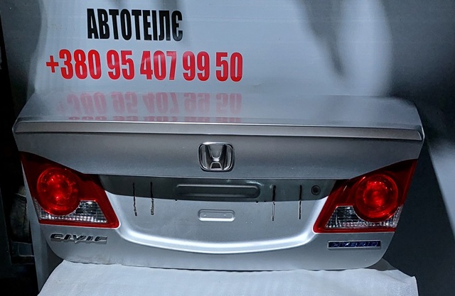 Кришка багажника кузова 68500SNKG00ZZ HONDA