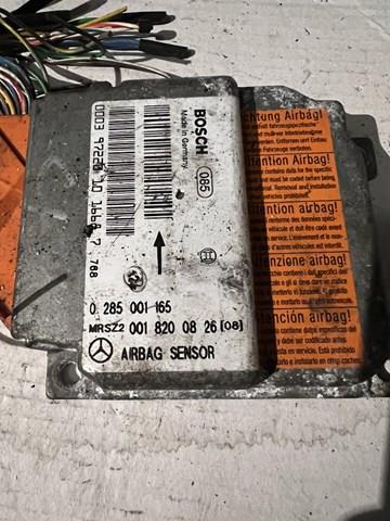 Блок управління airbag 0018200826 MERCEDES
