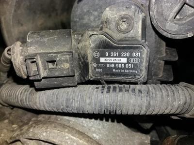 Датчик наддува 06B906051 VAG