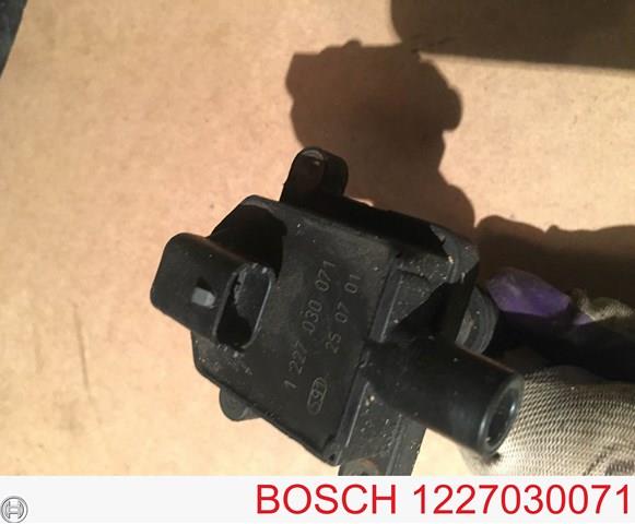 Котушка 1227030071 BOSCH