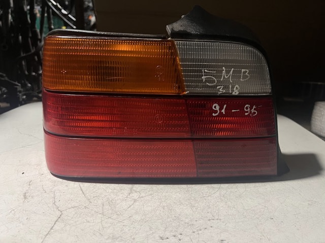 Ліхтар задній лівий 1387045 BMW