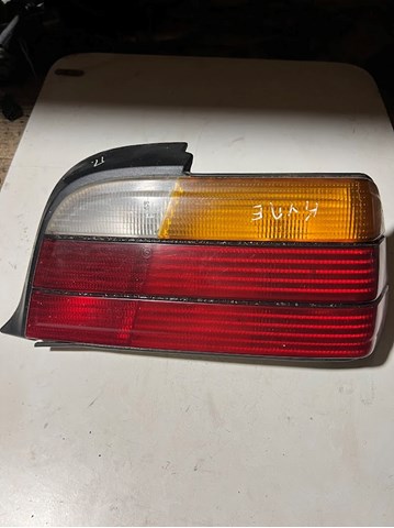 Ліхтар задній правий 1387654 BMW