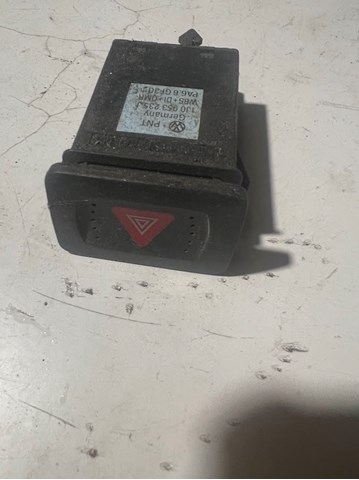 Кнопка включення аварійного сигналу 1J0953235J VAG