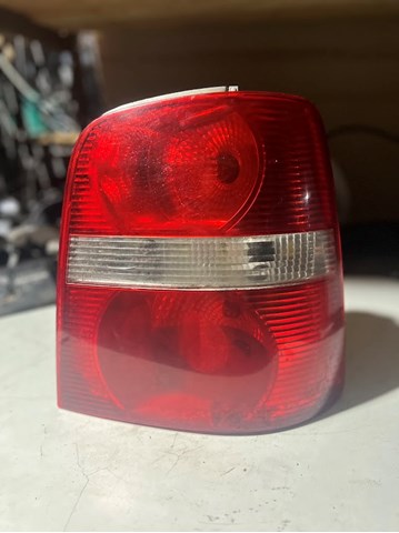 Ліхтар задній правий 1T0945096F VAG
