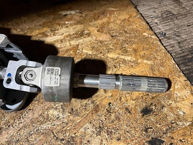 Вал рульової колонки, нижній 32306786703 BMW
