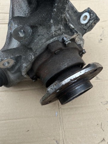 Задній підшипник 33416770974 BMW
