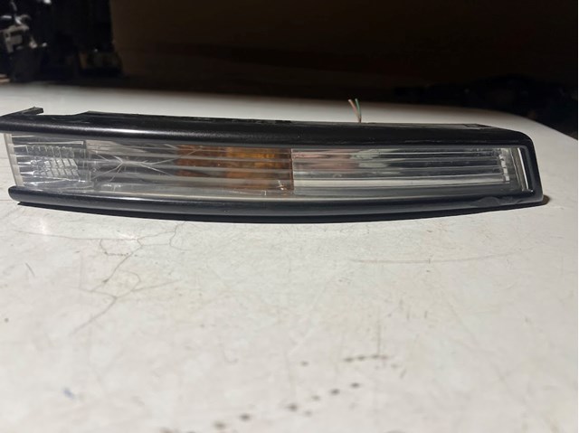 Вказівник повороту правий 3C0953042L VAG