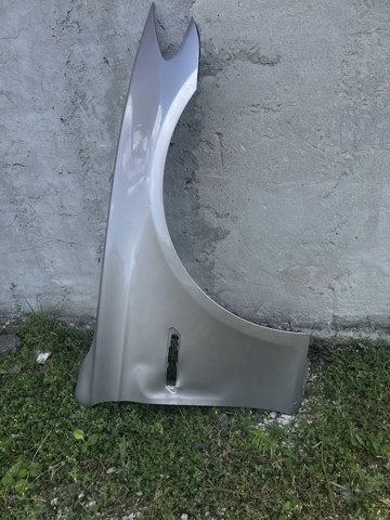 Переднє праве крило 41357248660 BMW