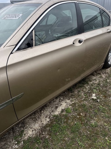 Дверь передня ліва 41525A2A387 BMW