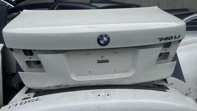 Кришка багажника кузова 41627172332 BMW