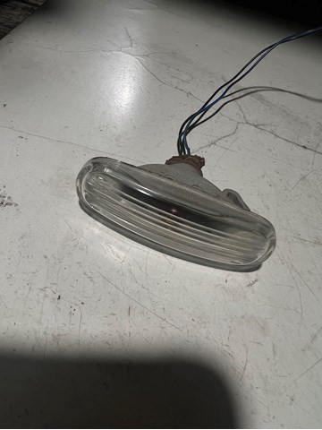 Повторювач повороту в крило 51717793 FIAT