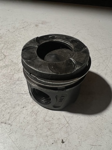 Поршень в зборі 55229819 FIAT