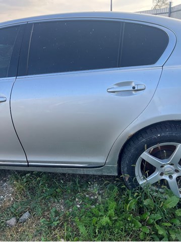 Двері пасажирськи задні ліві 6700430620 TOYOTA