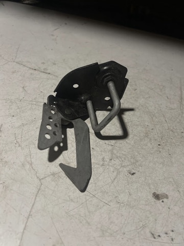 Замок капота, правий 7183764 BMW